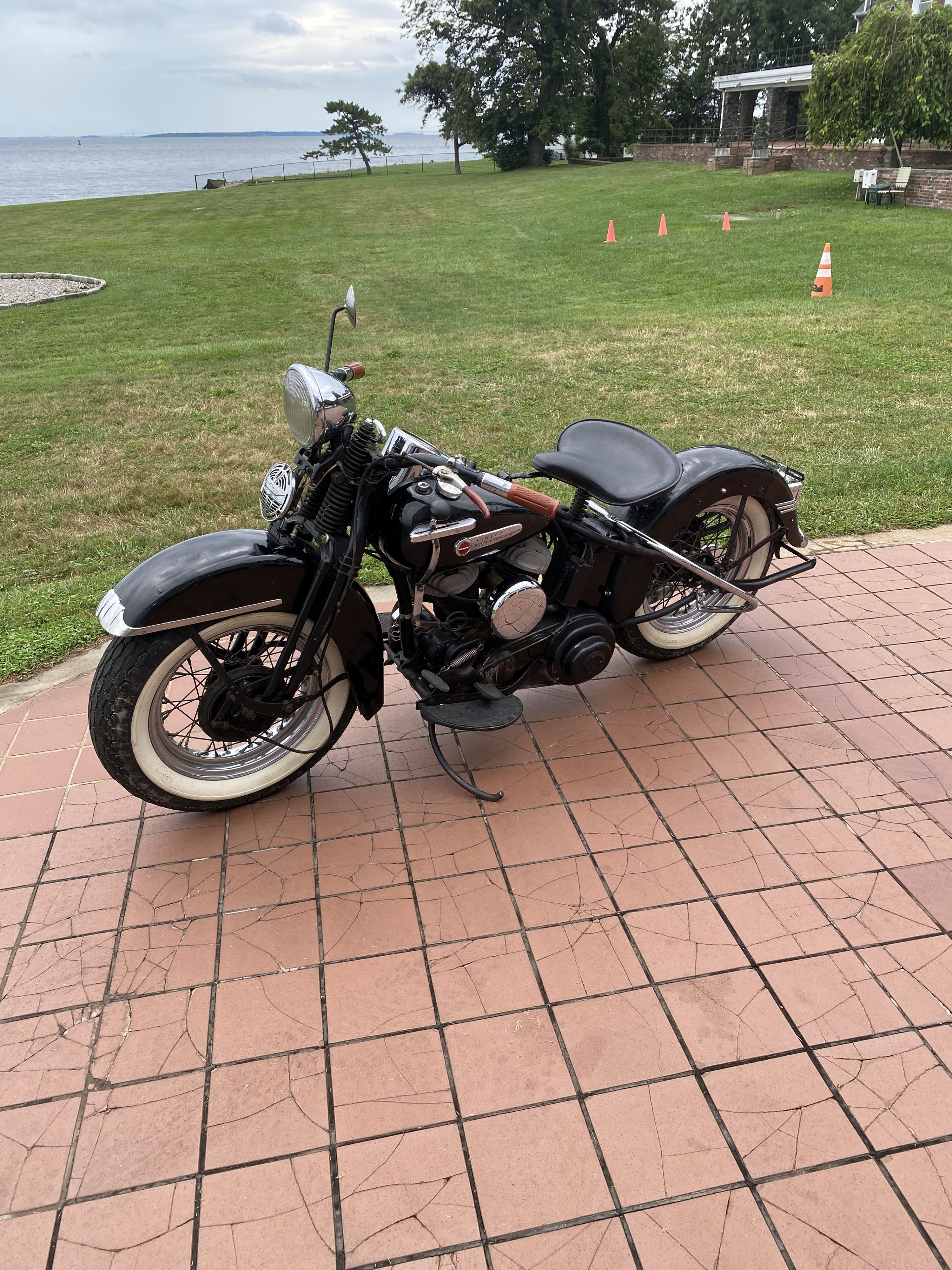 Sales Inventory] Dick Shappy Vintage Autos | 1950 Harley-Davidson WL45